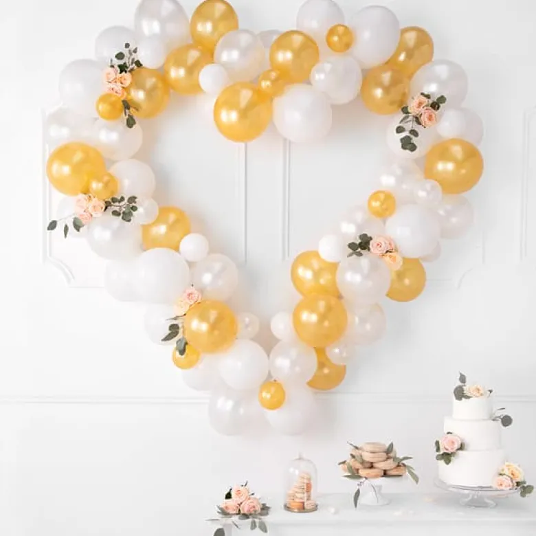 DIY Hjerte Ballondekoration i Hvid & Guld