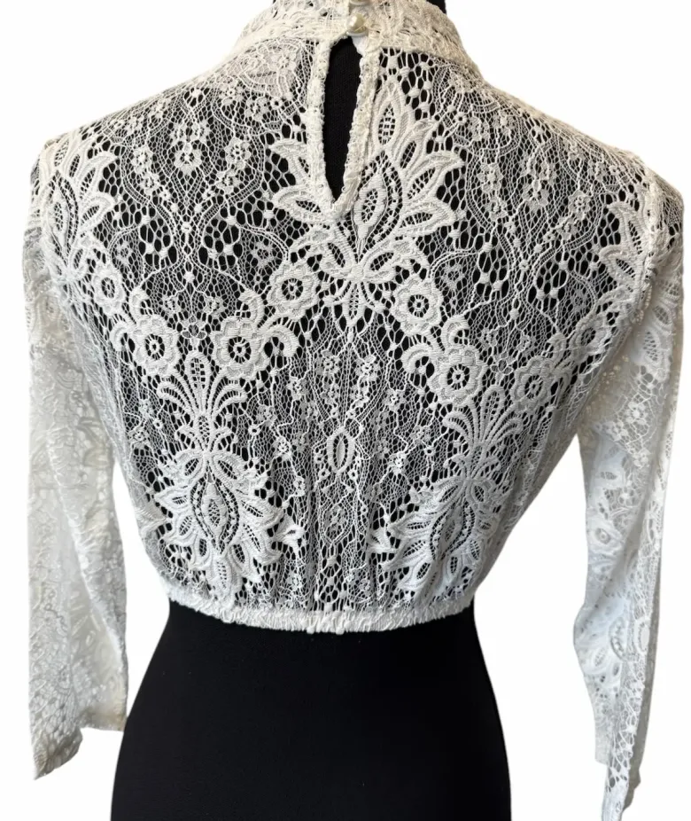 Luksus Dirndl Top i Hvid m/ Blonder