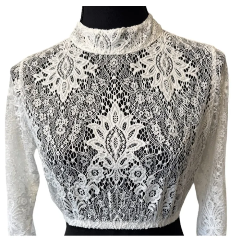 Luksus Dirndl Top i Hvid m/ Blonder