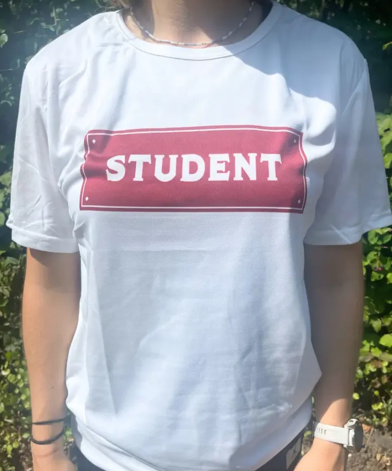 Rød Student T-Shirt